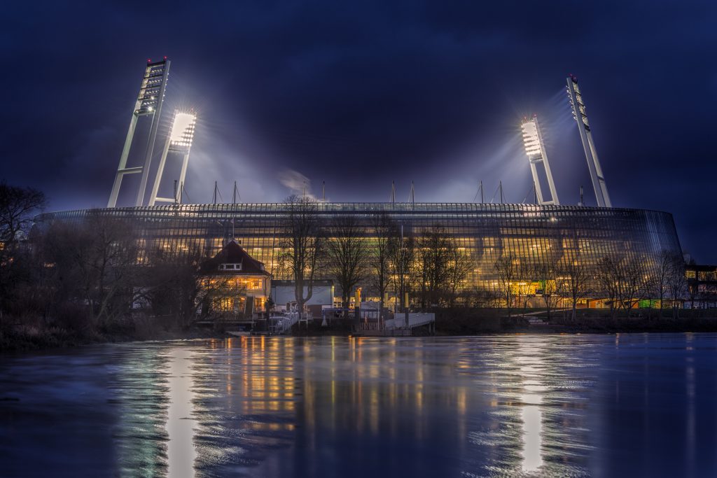 Das Weserstadion bei Nacht - ein Motiv direkt aus dem Gebiet unseres SPD-Ortsvereins